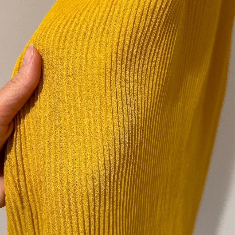 Mango Mustard Backless Dress - Picture 4 of 6